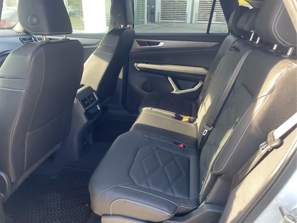 new 2025 Volkswagen Atlas Cross Sport car, priced at $41,216