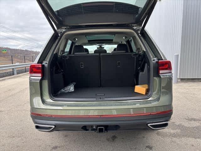 new 2025 Volkswagen Atlas car, priced at $46,965