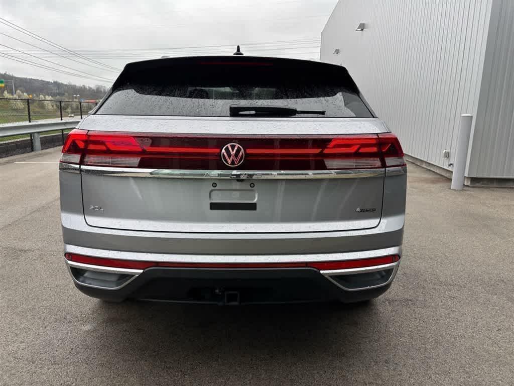 new 2024 Volkswagen Atlas Cross Sport car, priced at $45,151