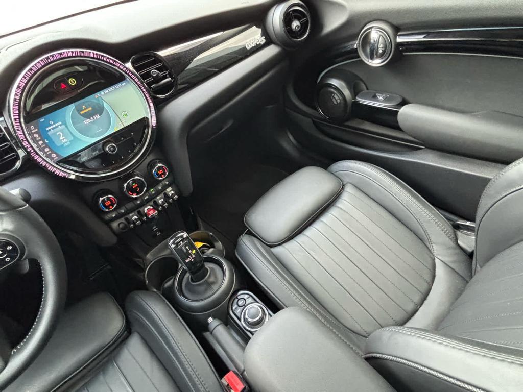used 2023 MINI Hardtop car, priced at $27,994