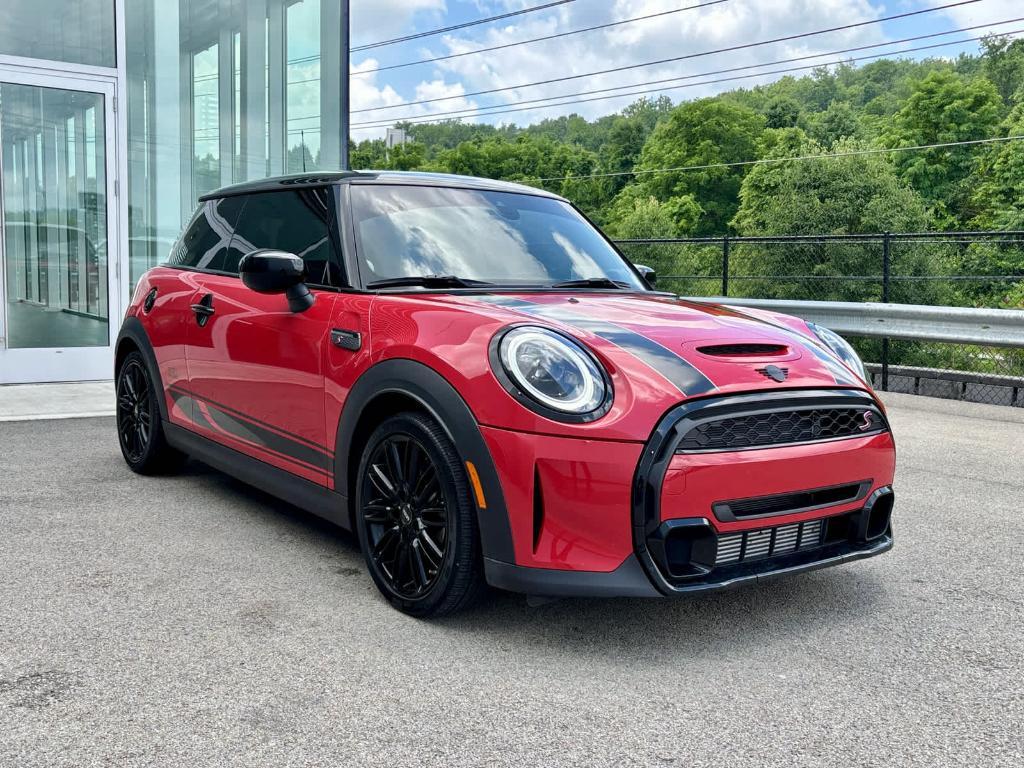 used 2023 MINI Hardtop car, priced at $27,994