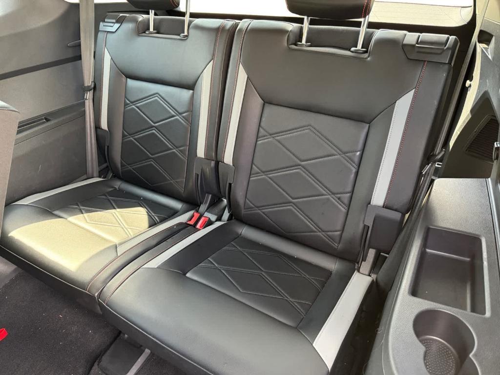 used 2024 Volkswagen Atlas car, priced at $39,820