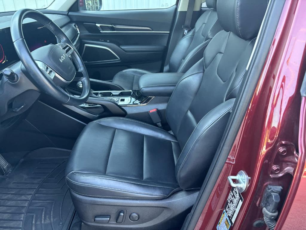 used 2024 Kia Telluride car, priced at $35,600