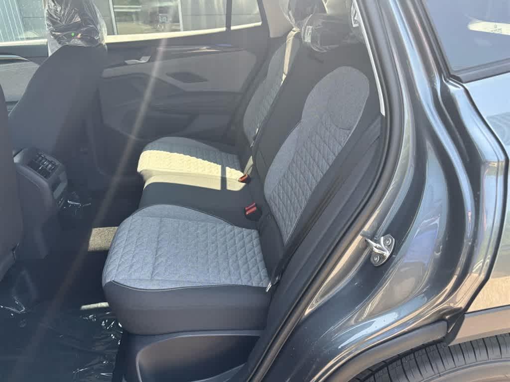 new 2025 Volkswagen Tiguan car, priced at $31,621