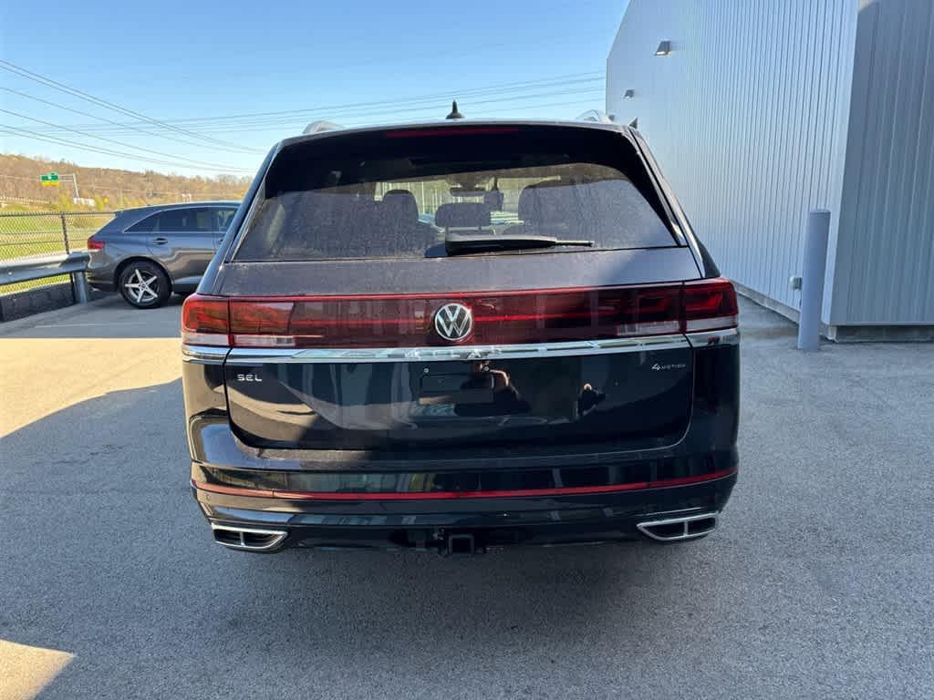 new 2025 Volkswagen Atlas car, priced at $55,386