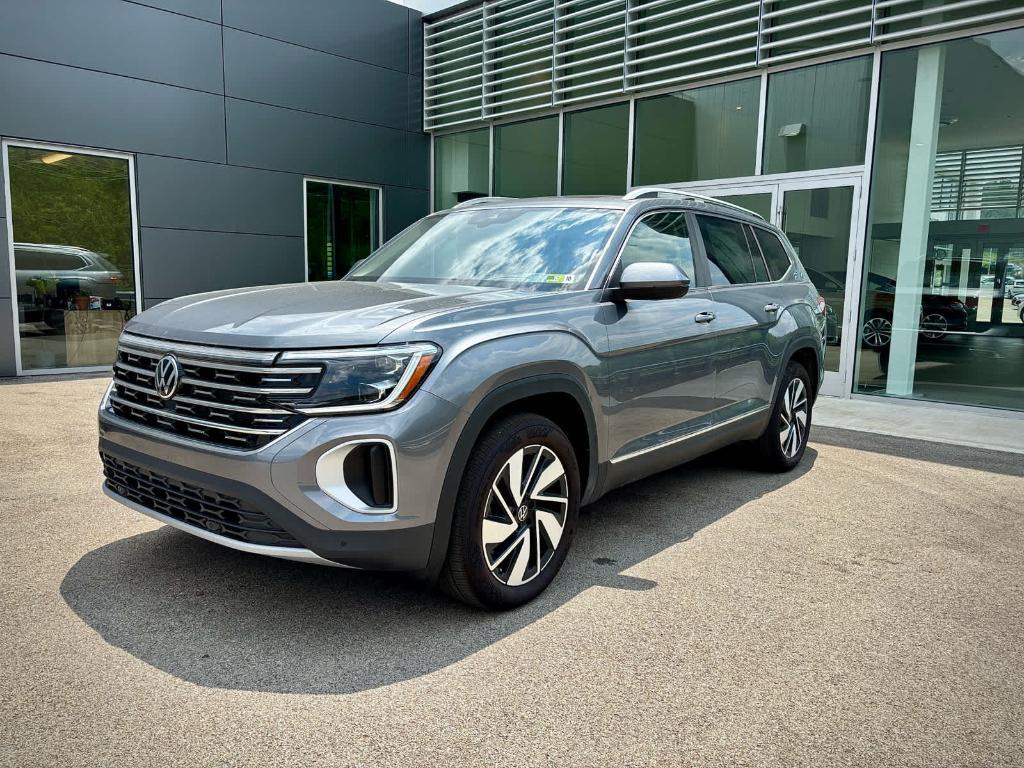 new 2025 Volkswagen Atlas car, priced at $48,096