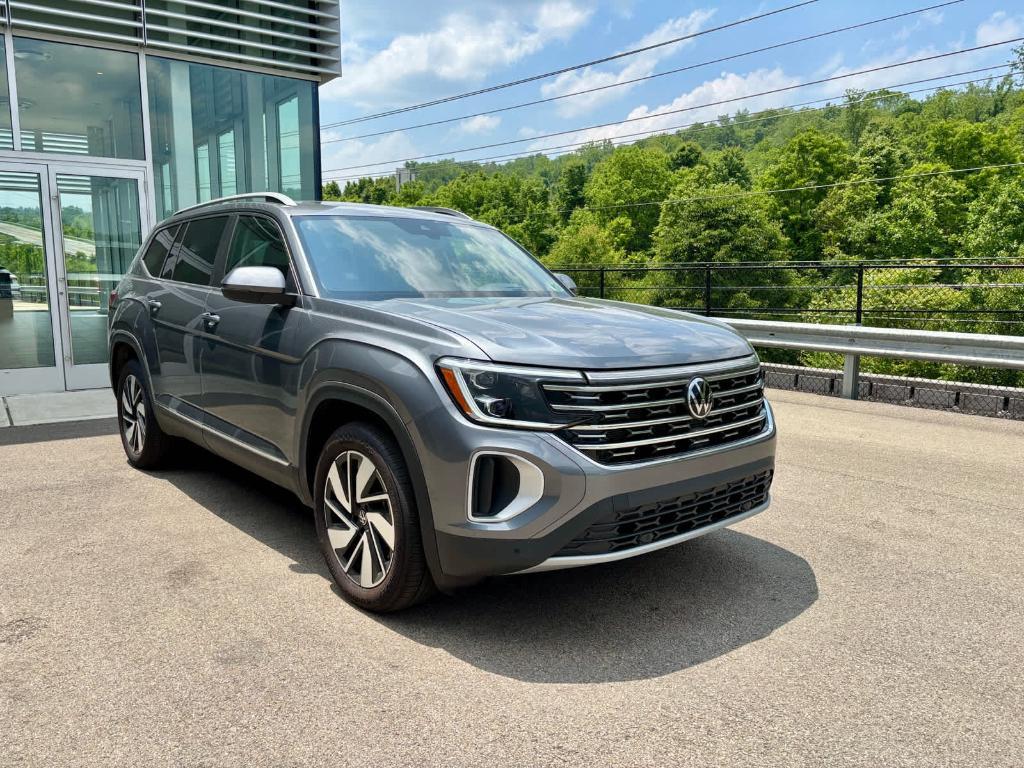 new 2025 Volkswagen Atlas car, priced at $48,096