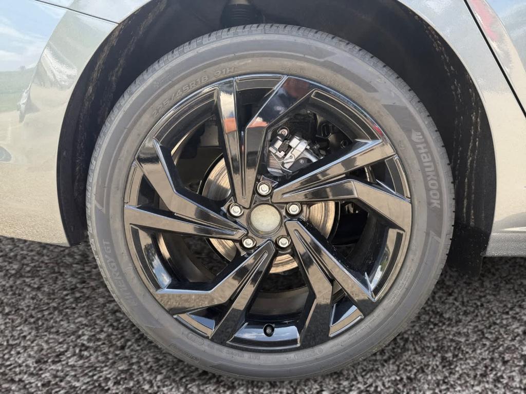 new 2025 Volkswagen Jetta car, priced at $27,321