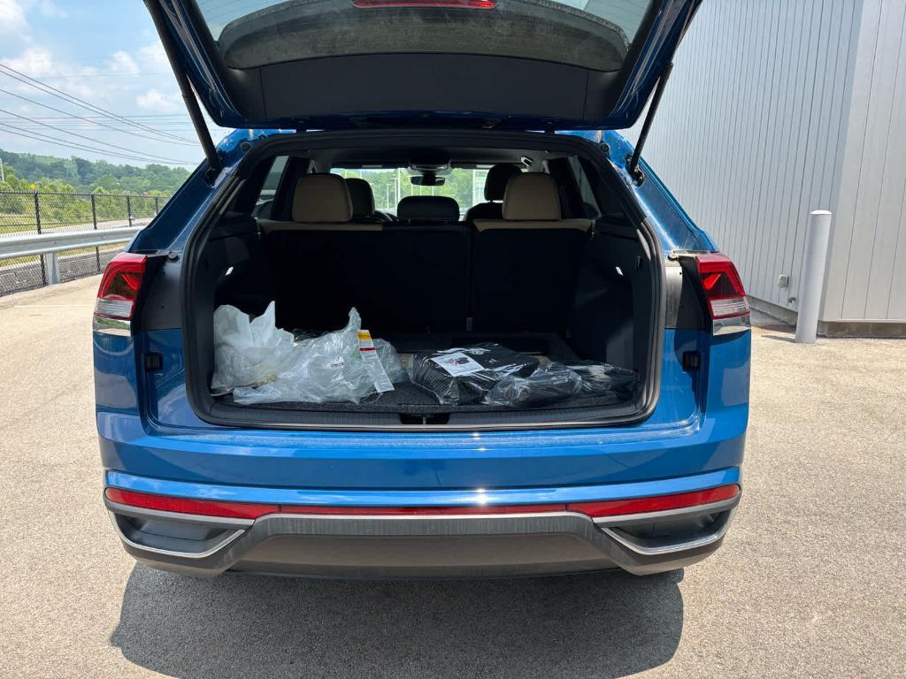 new 2025 Volkswagen Atlas Cross Sport car, priced at $38,241