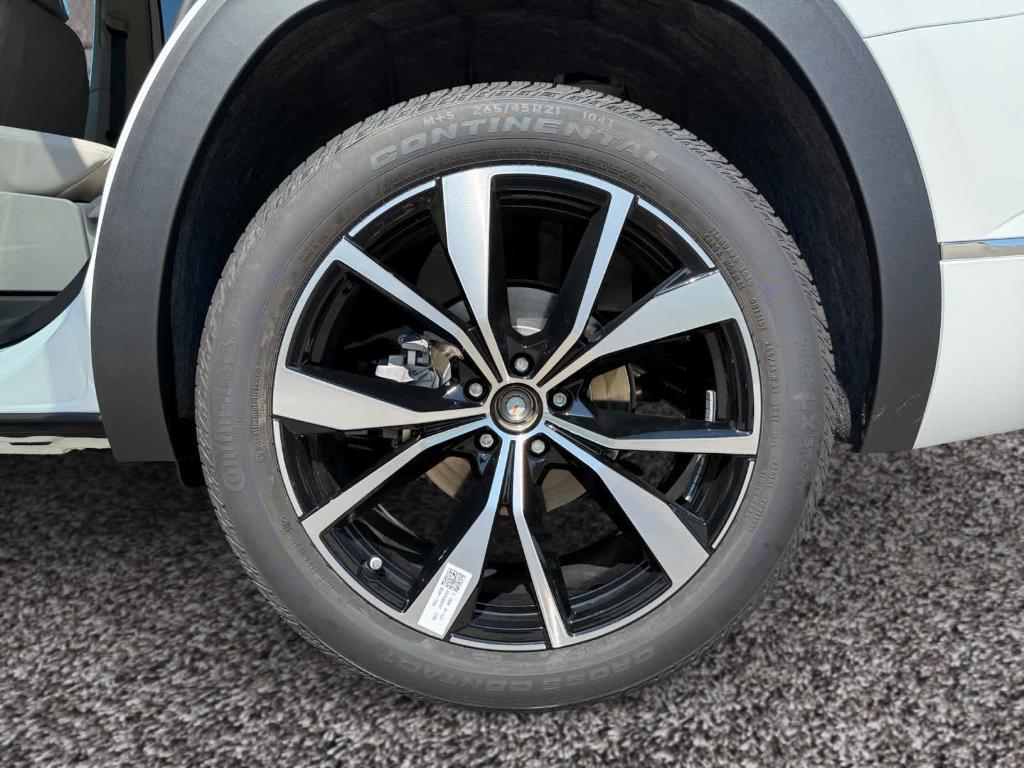 new 2025 Volkswagen Atlas car, priced at $55,341