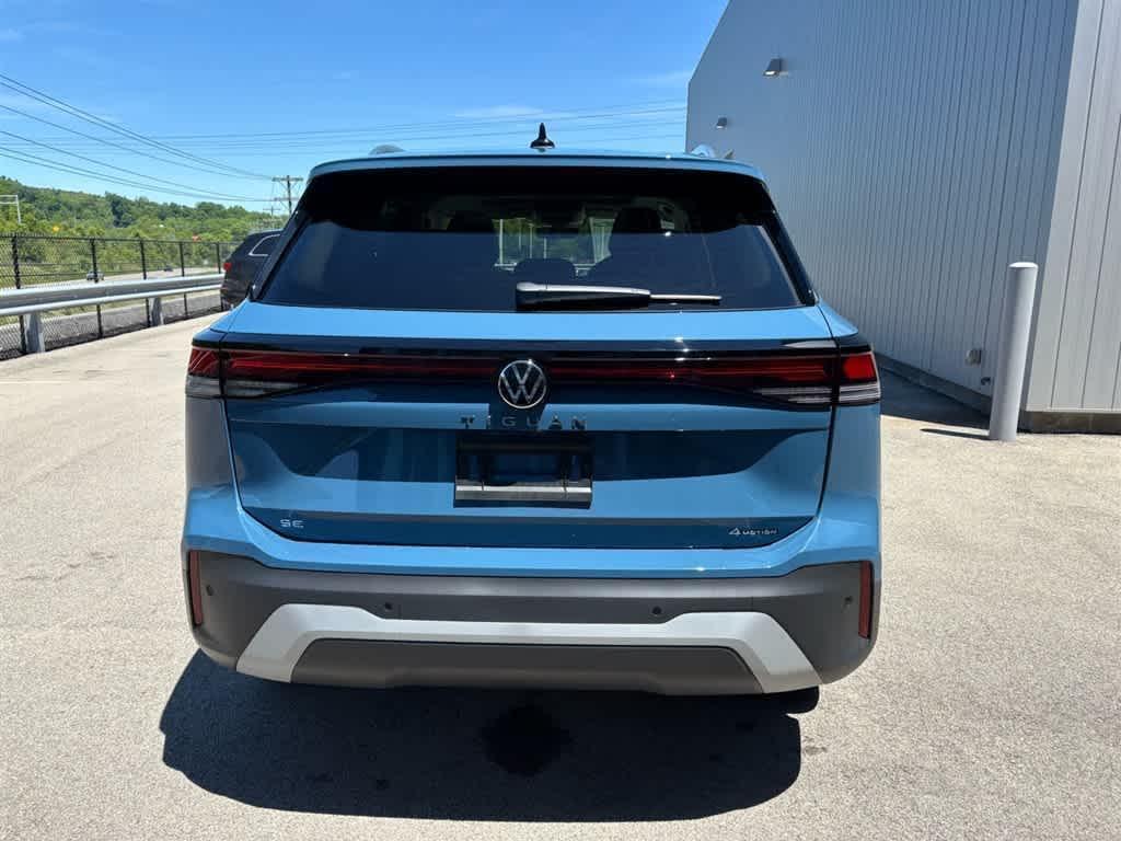 new 2025 Volkswagen Tiguan car, priced at $37,576