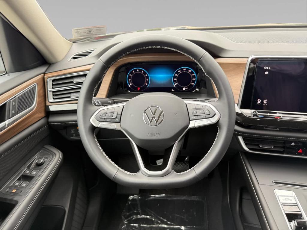 new 2025 Volkswagen Atlas car, priced at $39,302