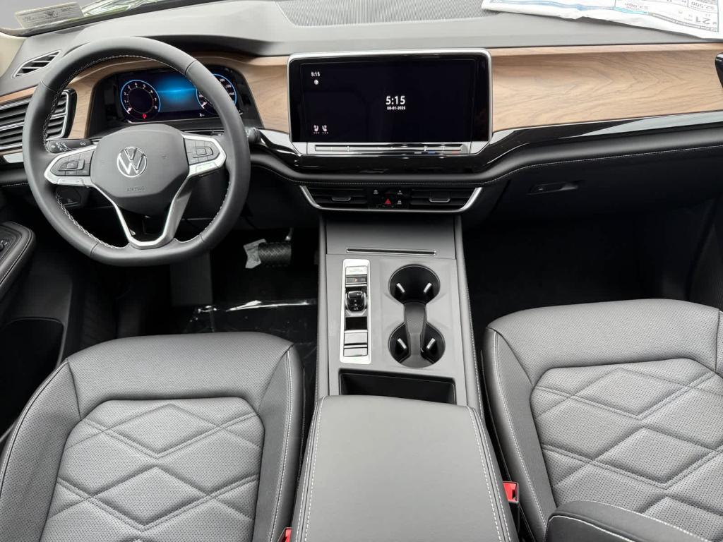 new 2025 Volkswagen Atlas car, priced at $39,302