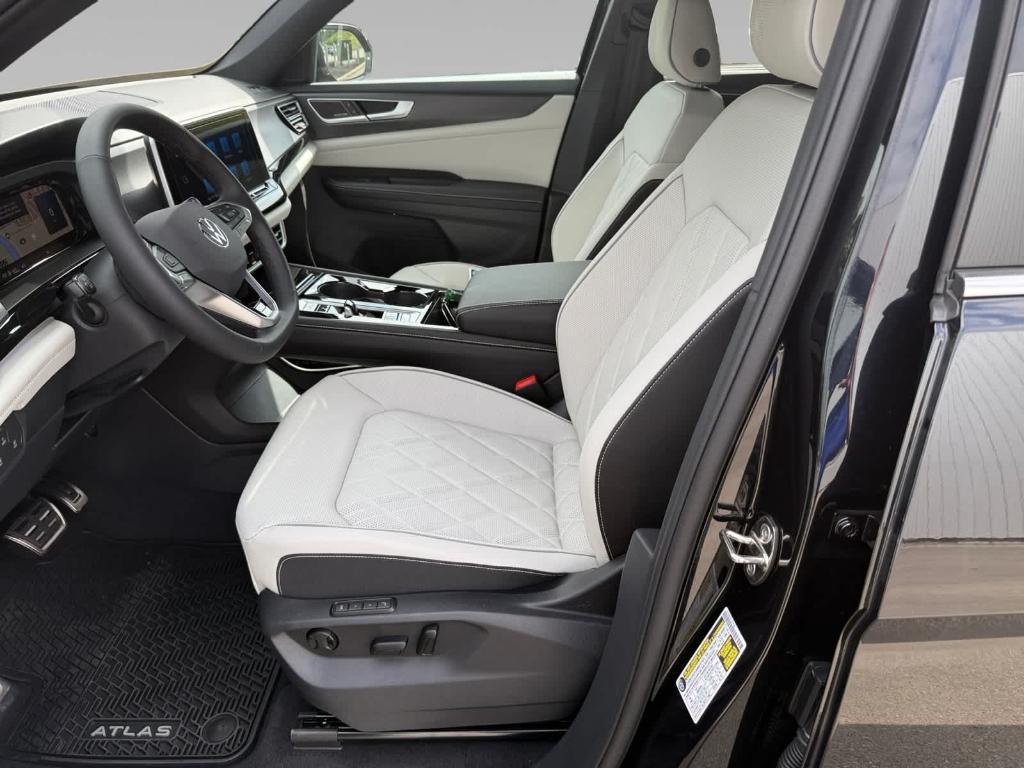 new 2025 Volkswagen Atlas Cross Sport car, priced at $53,646