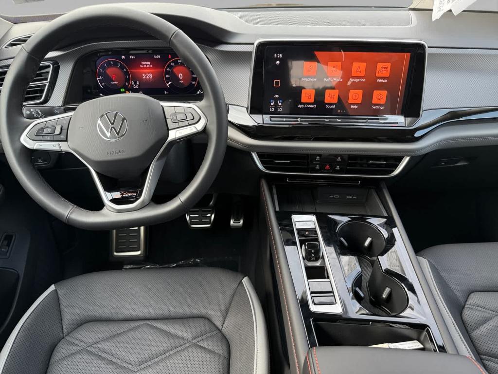 new 2025 Volkswagen Atlas car, priced at $49,616