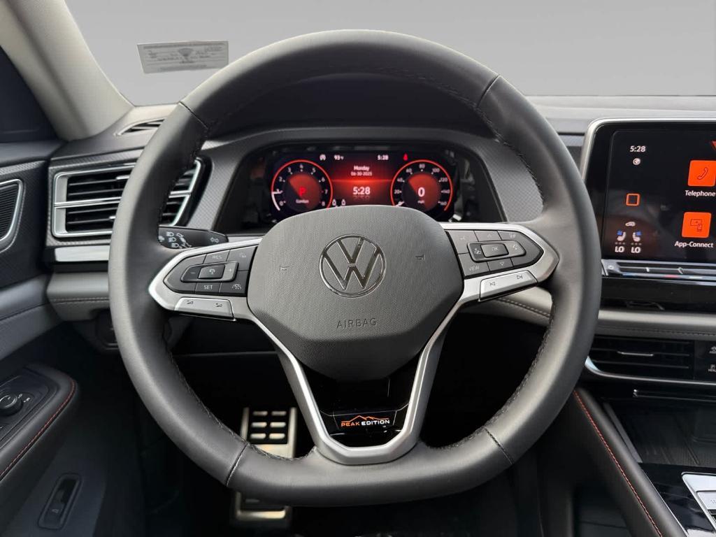 new 2025 Volkswagen Atlas car, priced at $49,616