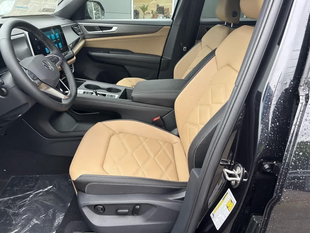 new 2025 Volkswagen Atlas Cross Sport car, priced at $40,606