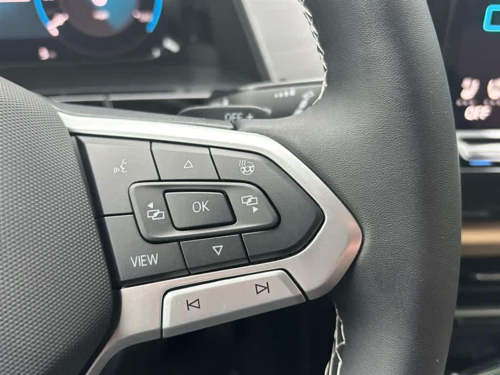 new 2025 Volkswagen Atlas Cross Sport car, priced at $39,856