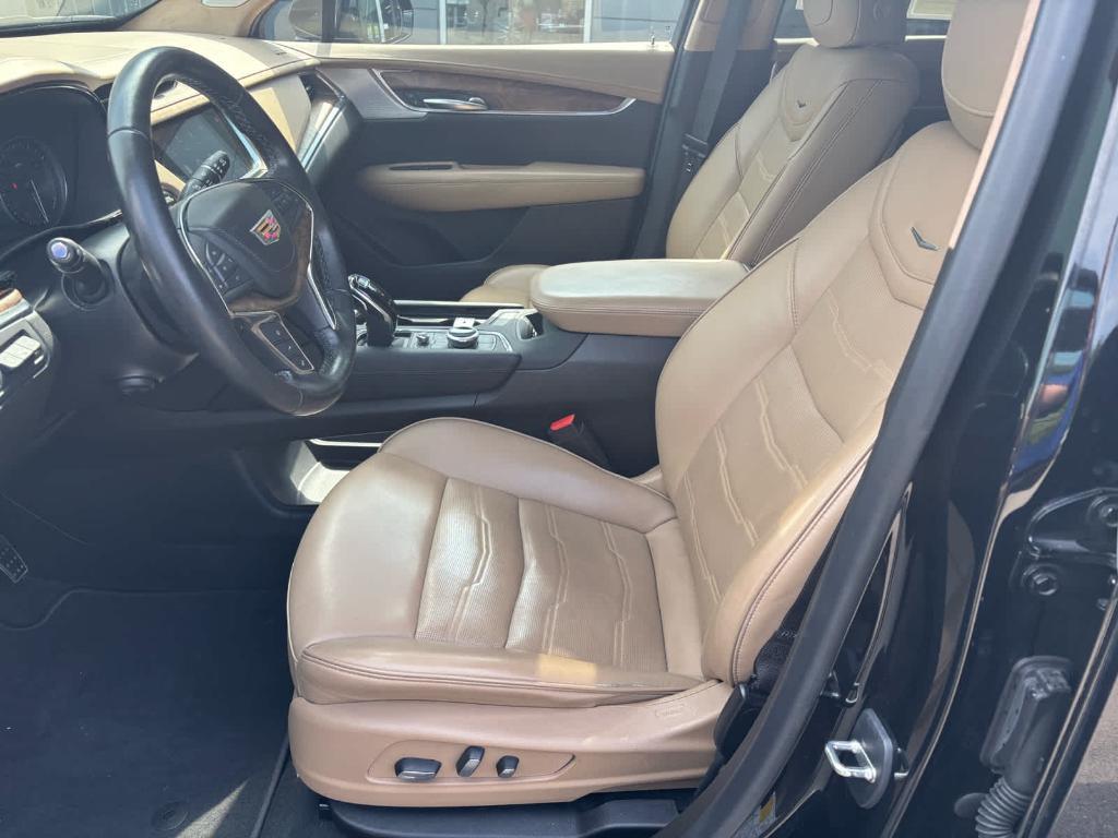used 2020 Cadillac XT5 car, priced at $28,993
