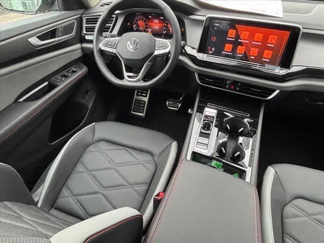 new 2025 Volkswagen Atlas car, priced at $48,201