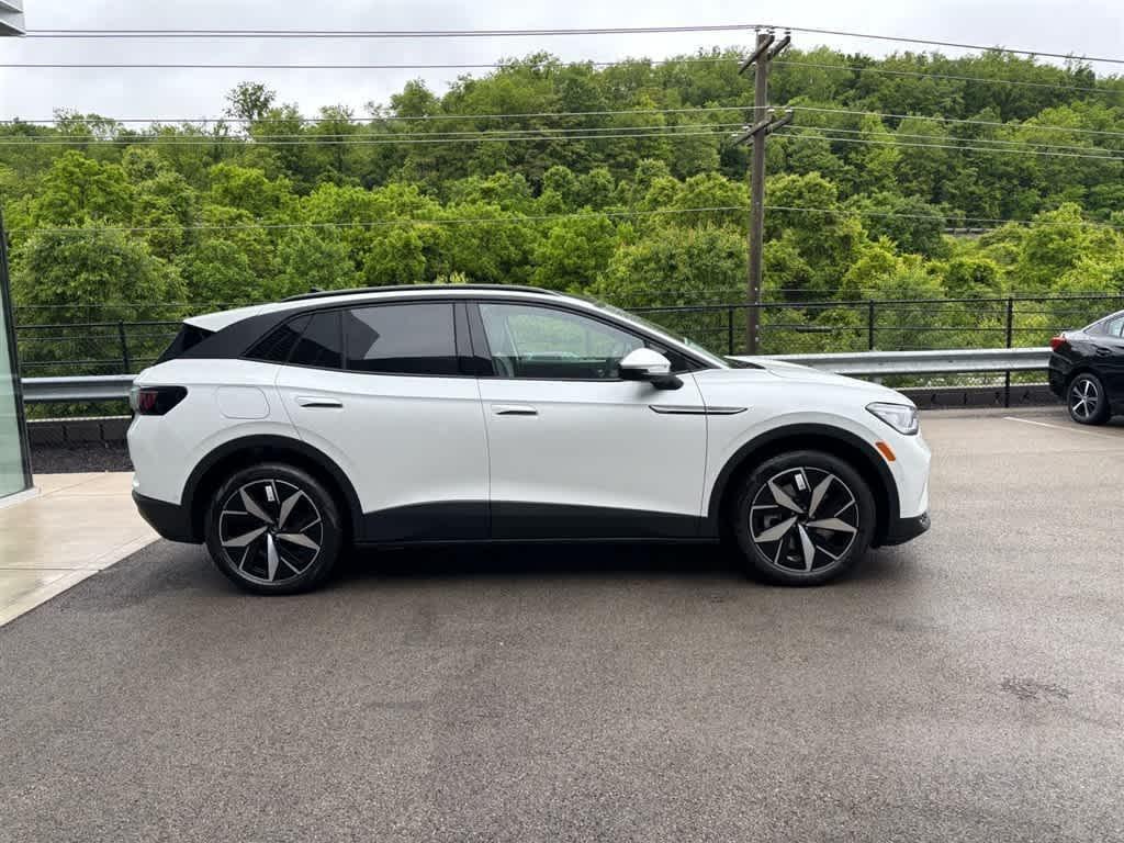 new 2025 Volkswagen ID.4 car, priced at $50,841
