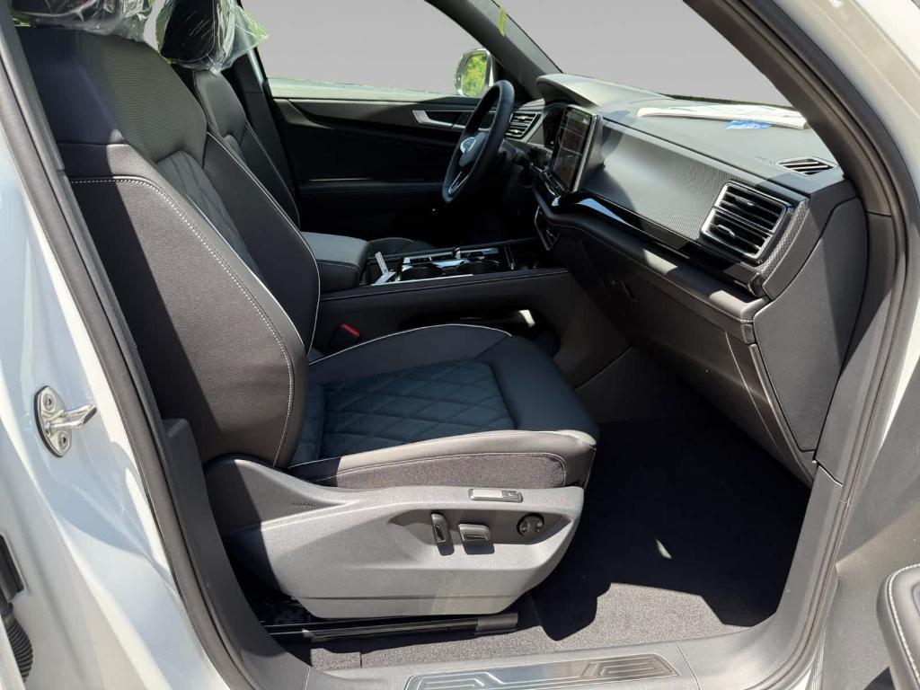 new 2025 Volkswagen Atlas Cross Sport car, priced at $55,471