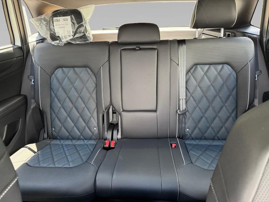 new 2025 Volkswagen Atlas Cross Sport car, priced at $55,471