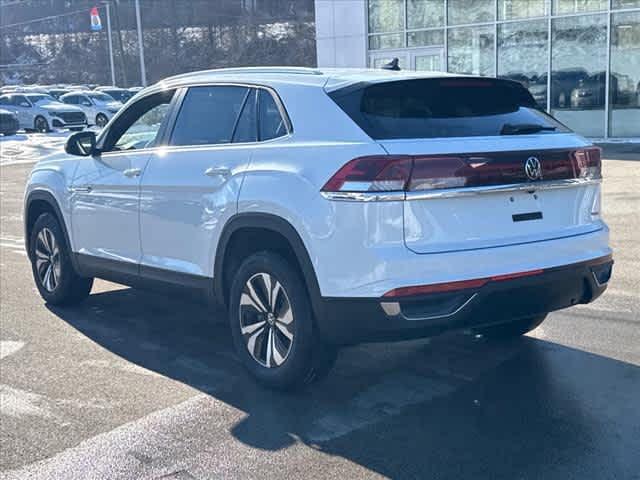 new 2025 Volkswagen Atlas Cross Sport car, priced at $40,216