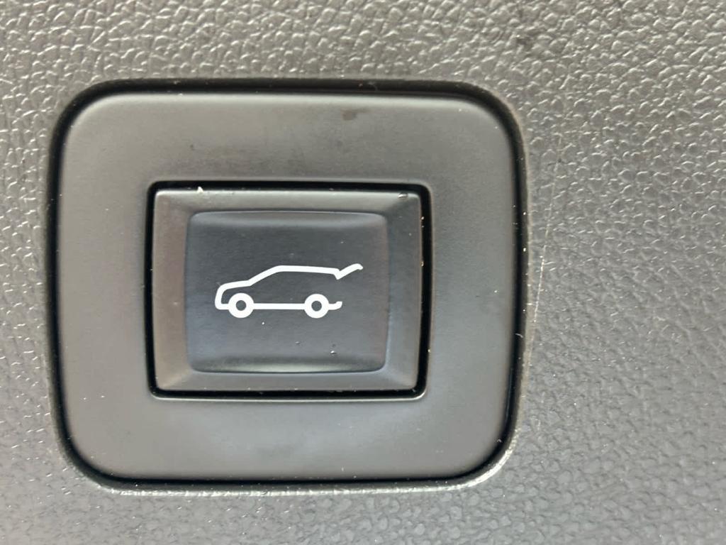 used 2022 Buick Encore GX car, priced at $19,359