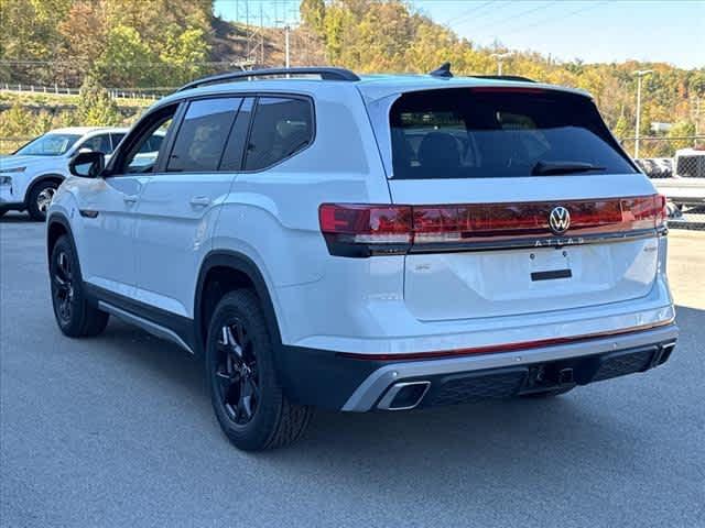 new 2025 Volkswagen Atlas car, priced at $48,338