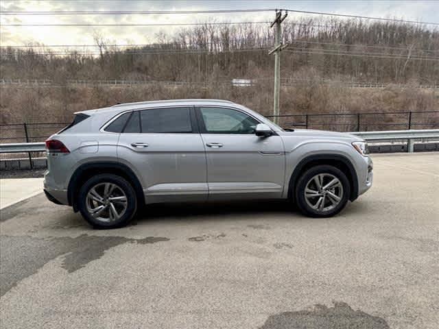 new 2024 Volkswagen Atlas Cross Sport car, priced at $49,616