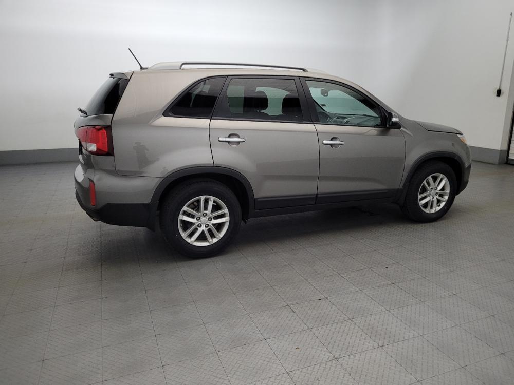 used 2015 Kia Sorento car, priced at $14,195