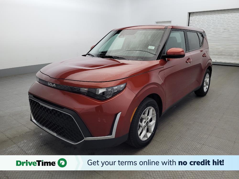 used 2023 Kia Soul car, priced at $22,095