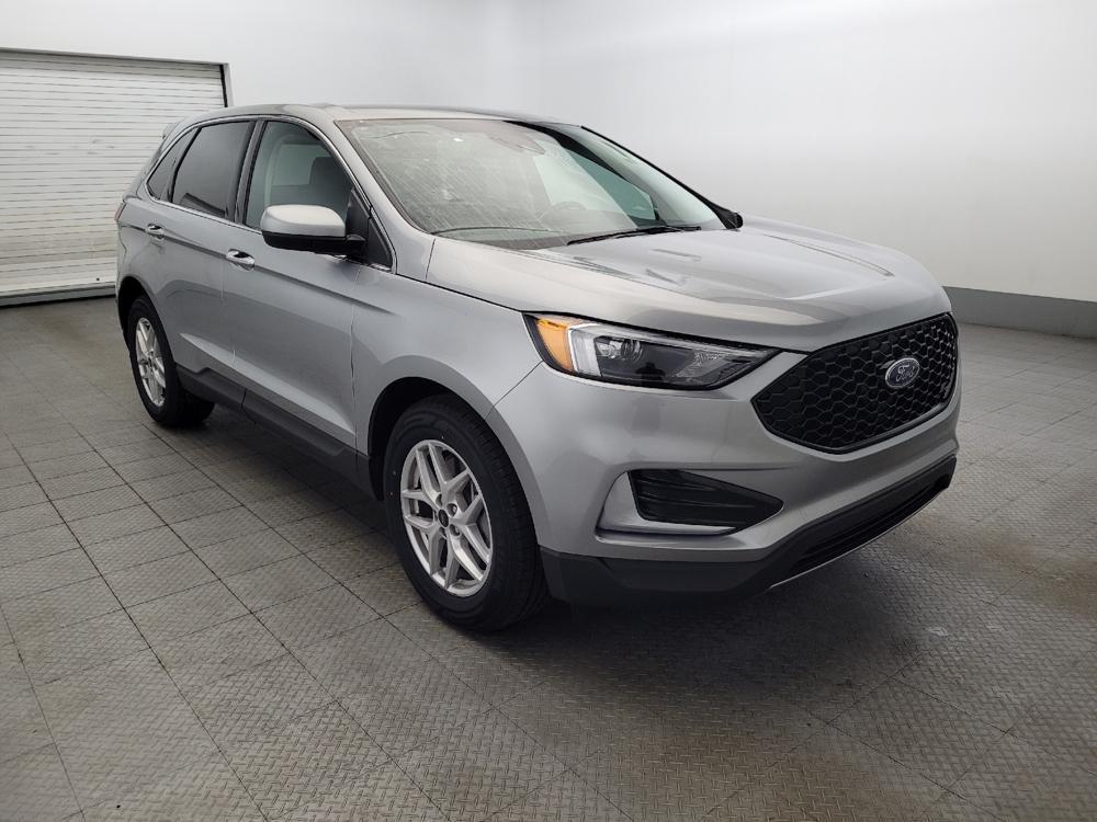 used 2024 Ford Edge car, priced at $28,095
