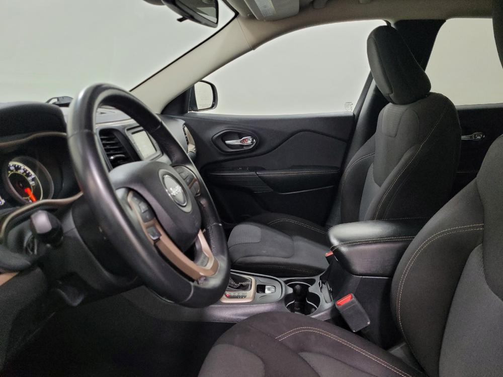 used 2016 Jeep Cherokee car, priced at $15,995