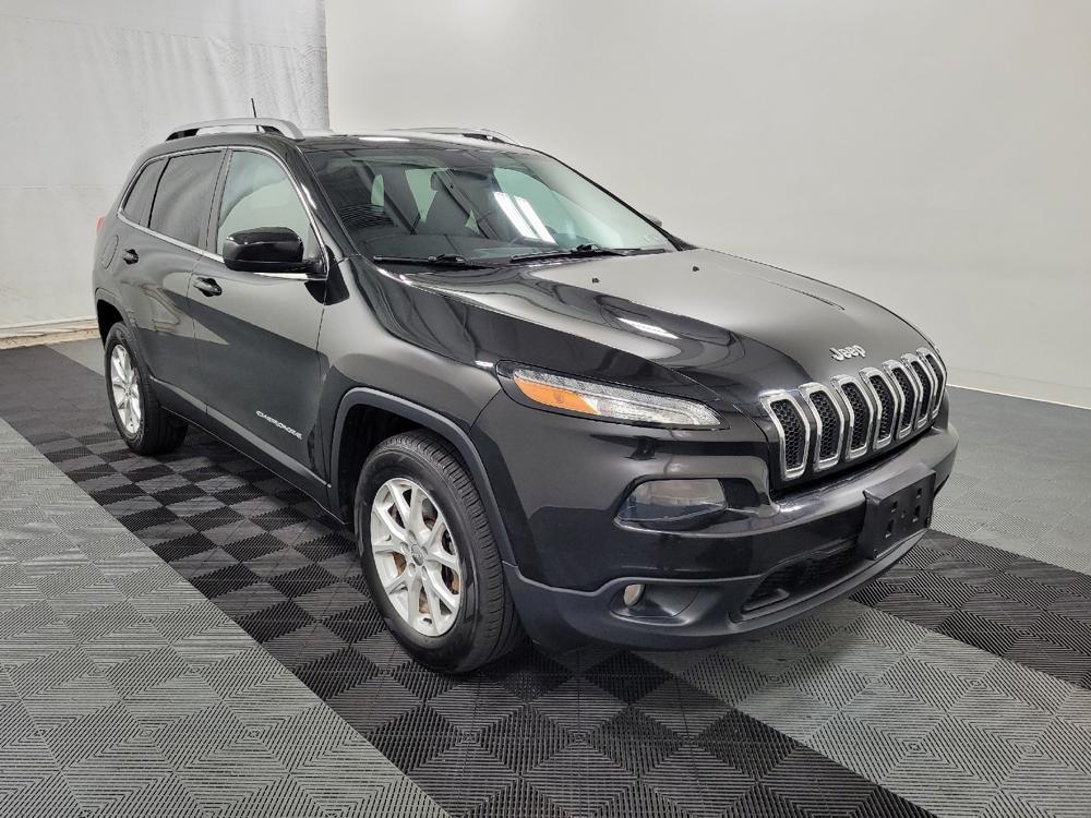 used 2016 Jeep Cherokee car, priced at $15,995