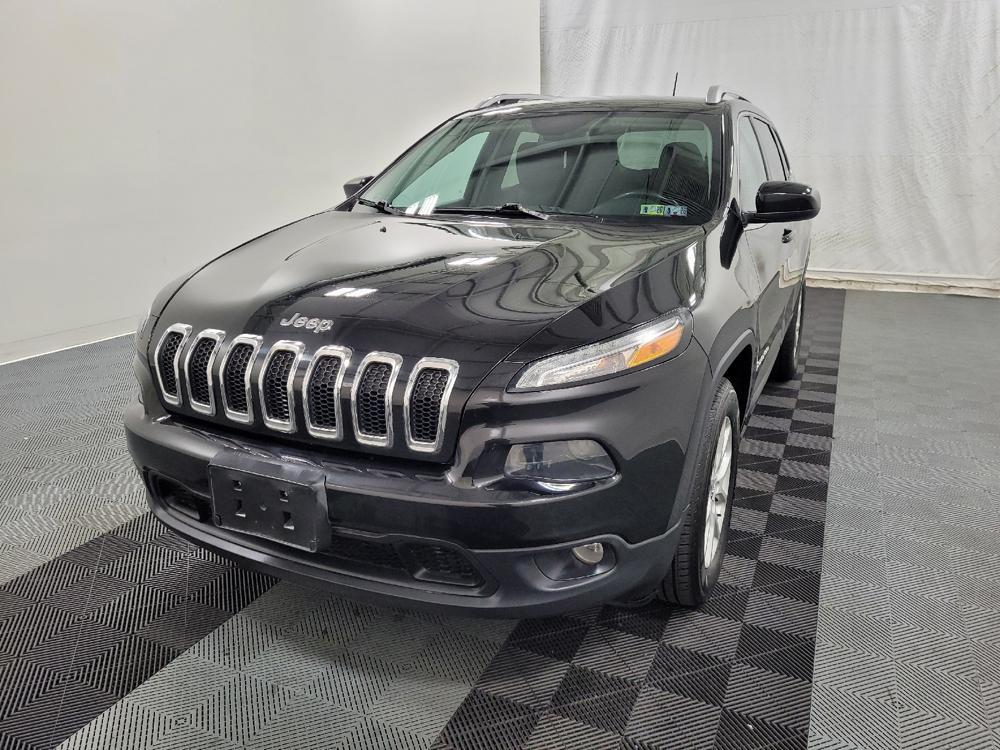 used 2016 Jeep Cherokee car, priced at $15,995