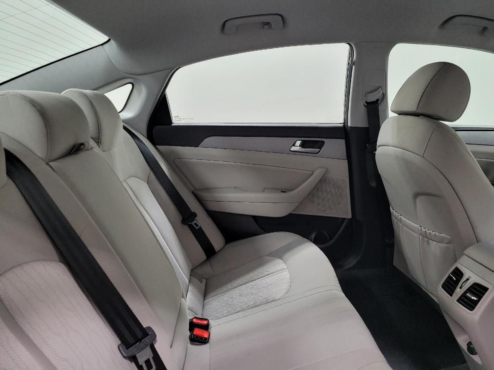 used 2019 Hyundai Sonata Plug-In Hybrid car, priced at $22,395