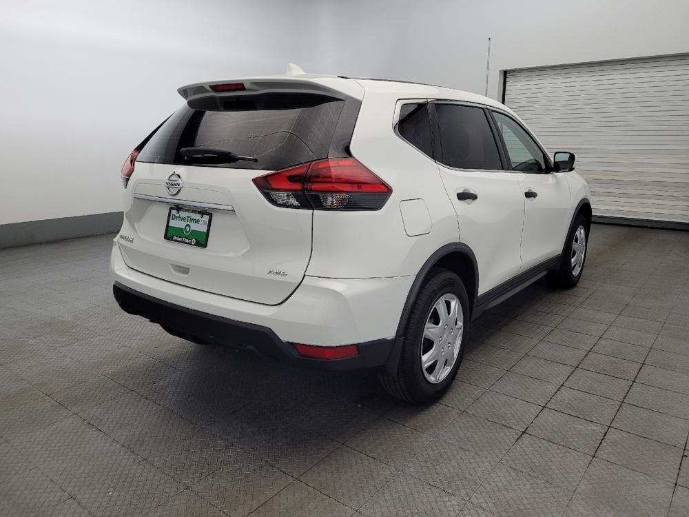 used 2017 Nissan Rogue car, priced at $18,995