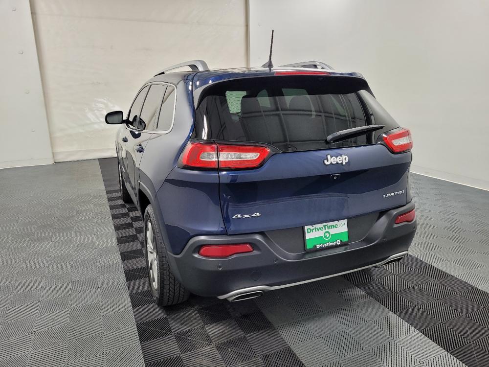 used 2018 Jeep Cherokee car, priced at $19,395
