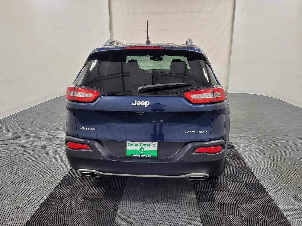 used 2018 Jeep Cherokee car, priced at $19,395