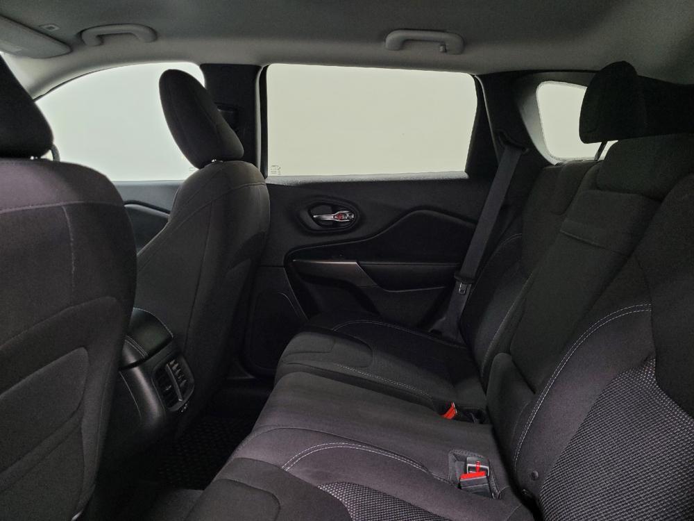 used 2019 Jeep Cherokee car, priced at $22,395