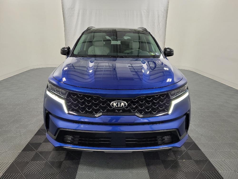 used 2021 Kia Sorento car, priced at $26,995