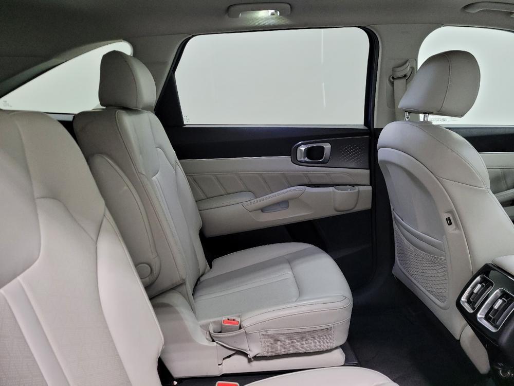 used 2021 Kia Sorento car, priced at $26,995