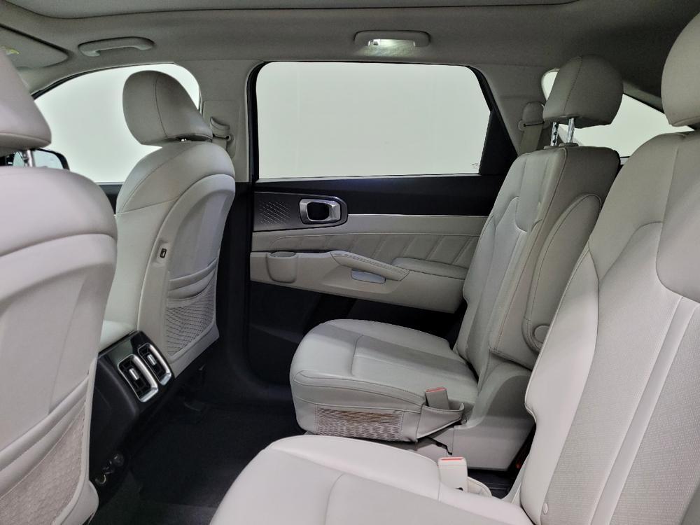 used 2021 Kia Sorento car, priced at $26,995