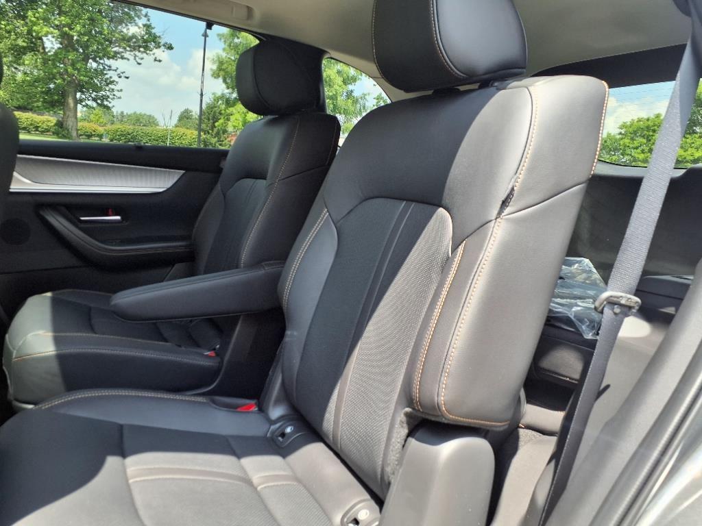 new 2025 Mazda CX-90 car, priced at $42,435