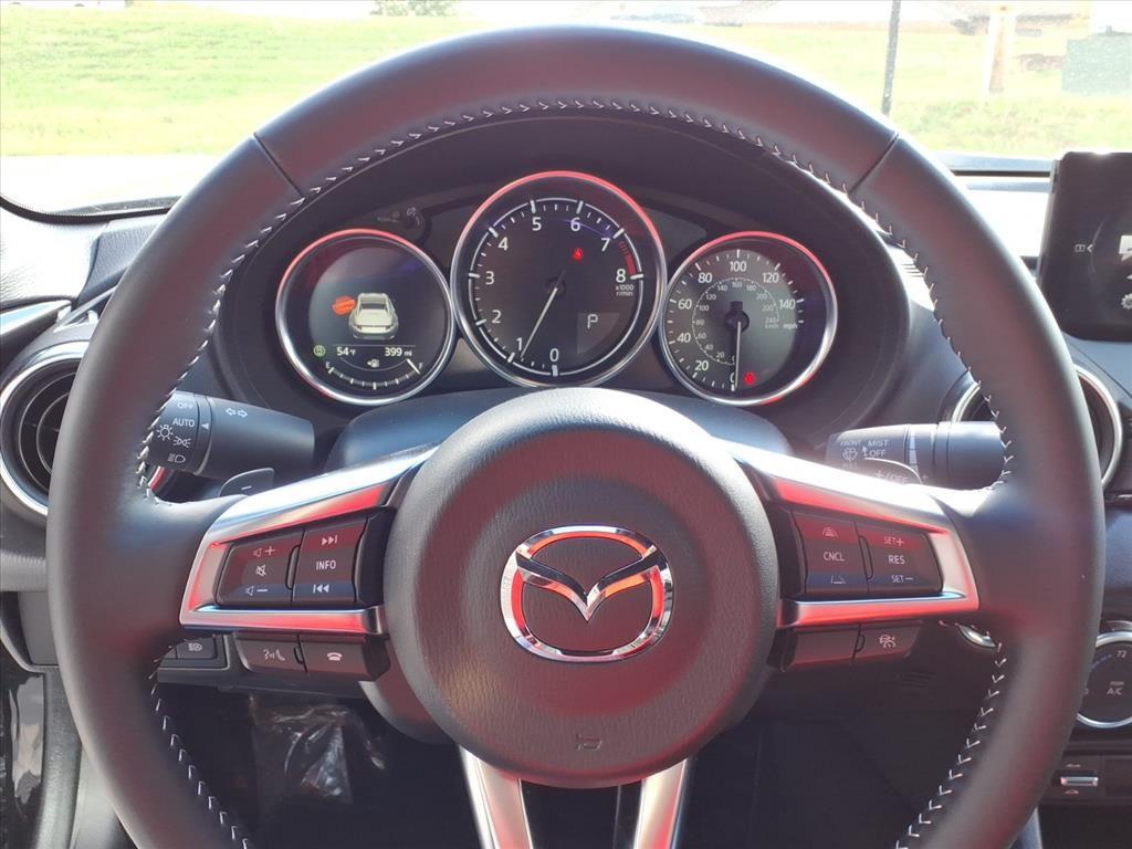 new 2025 Mazda MX-5 Miata RF car, priced at $38,742