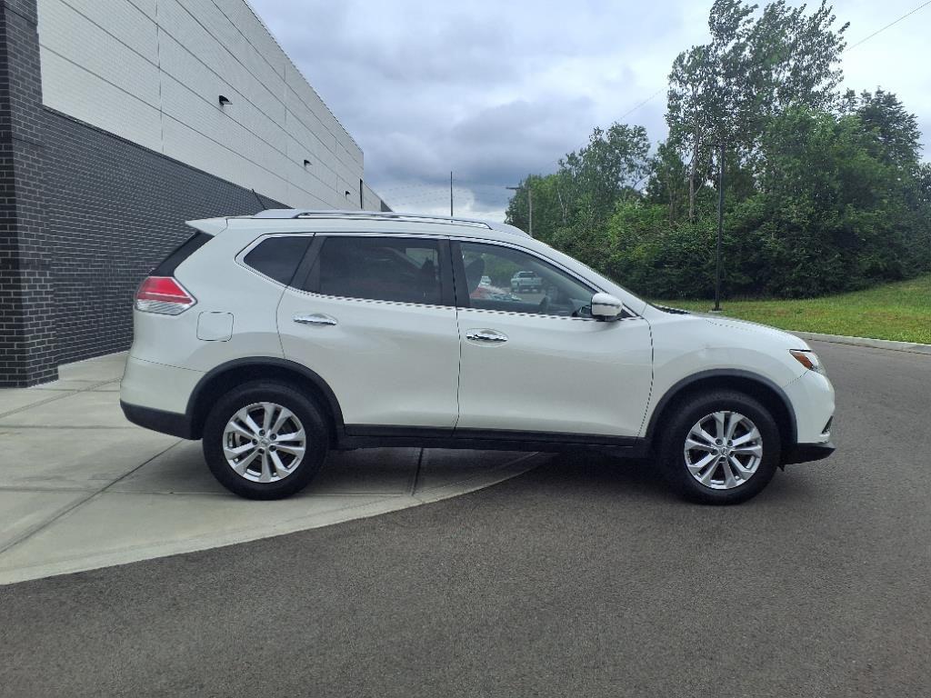 used 2016 Nissan Rogue car, priced at $13,313