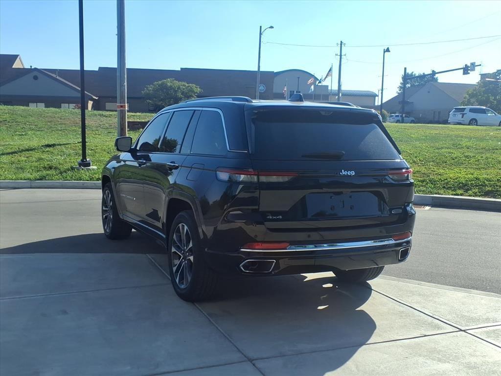 used 2023 Jeep Grand Cherokee car, priced at $37,000
