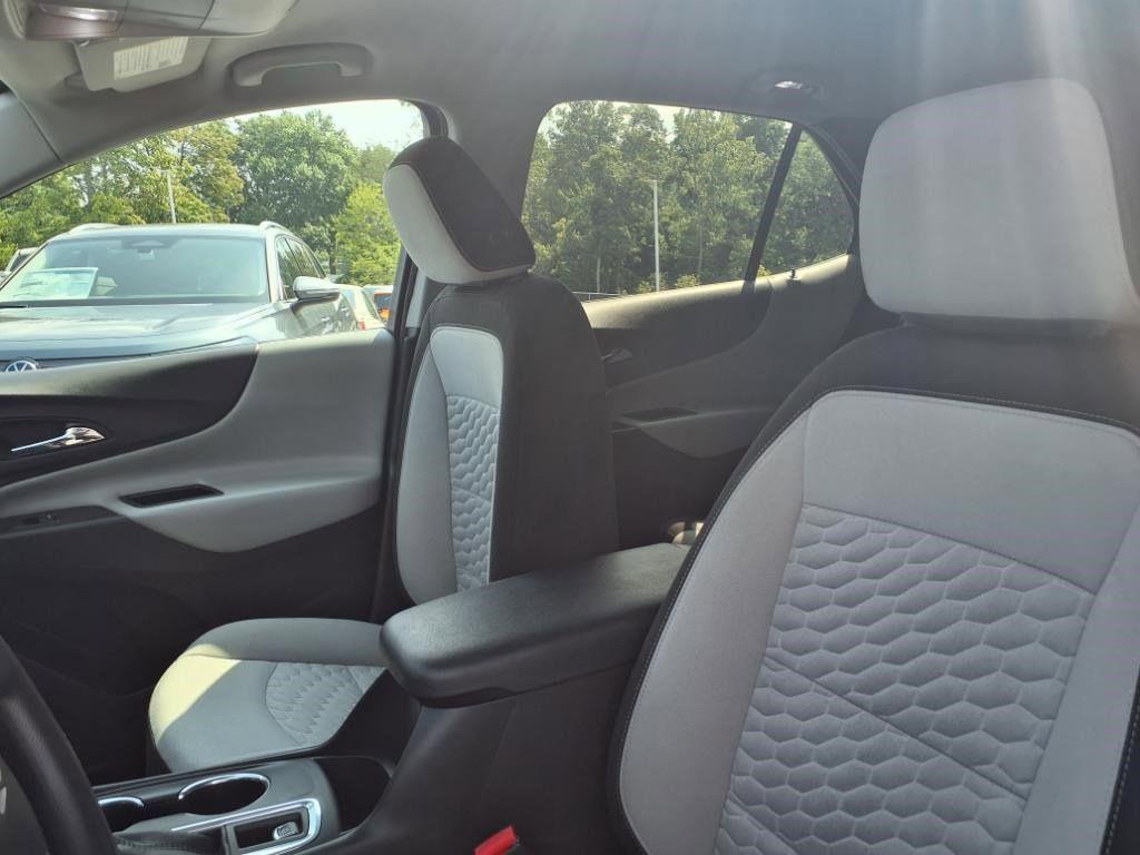 used 2021 Chevrolet Equinox car, priced at $19,000